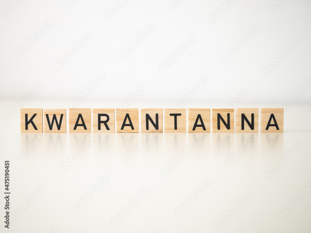 Kwarantanna - napis z drewnianych kostek, covid 19, Kwarantanna - napis z drewnianych kostek, covid 19,
