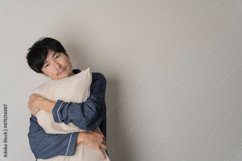 男性の枕と睡眠