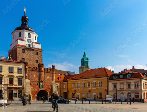 Φωτογραφία Picturesque Lublin cityscape with historic symbol of city - medieval brick gate