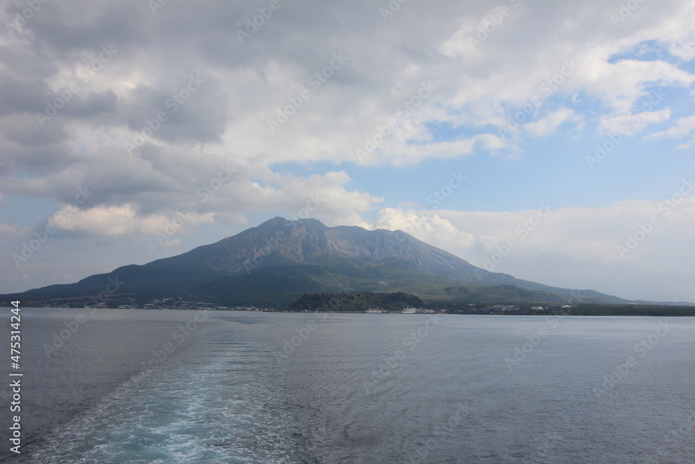 錦江湾から見た桜島 錦江湾から見た桜島