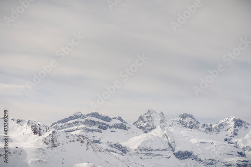 Estación de esquí de Candanchú ( Pirineos) © Cosadedos 