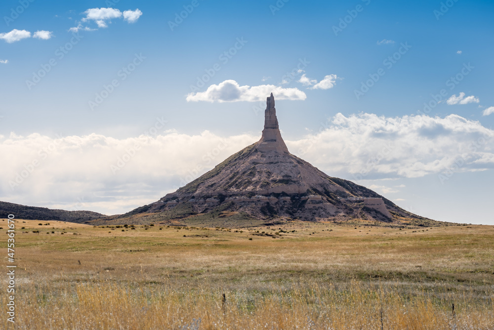 Fototapeta premium The Chimney Rock in Chimney Rock National Historic Site, Nebraska