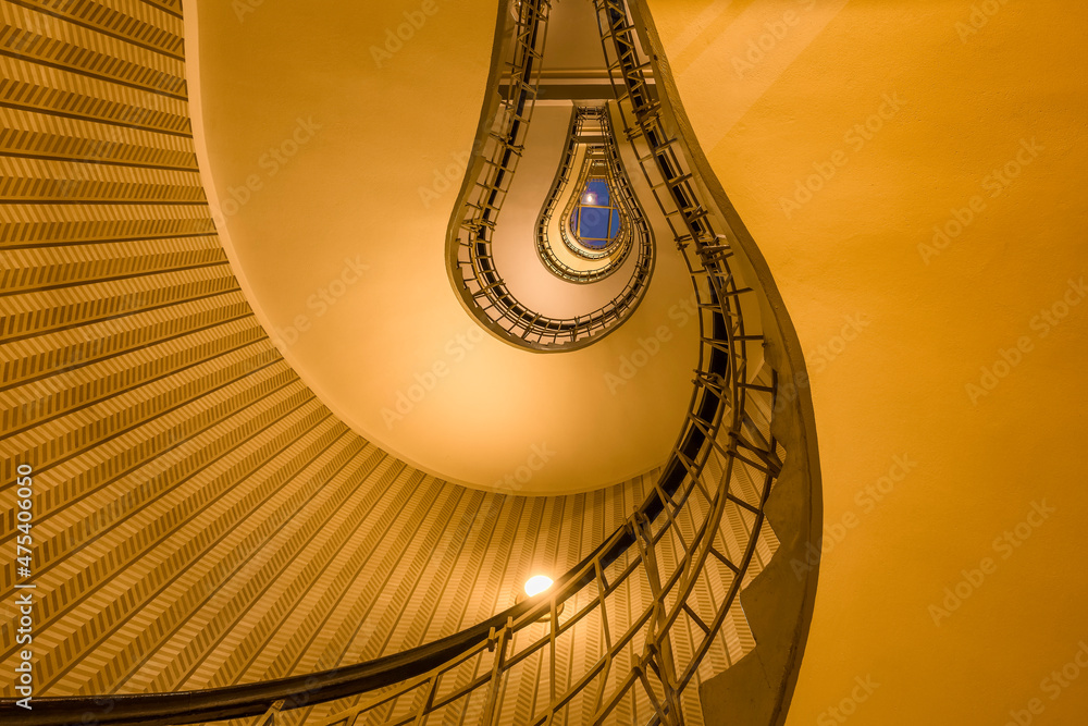 Obraz premium Europe, Czech Republic, Prague. Spiral staircase in House of the Black Madonna.