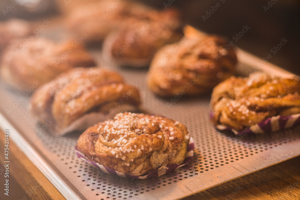 Ταπετσαρία Sweden, Stockholm, Gamla Stan, Old Town, traditional cinnamon buns