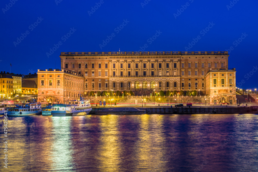Sweden, Stockholm, Gamla Stan, Old Town, Royal Palace, dusk