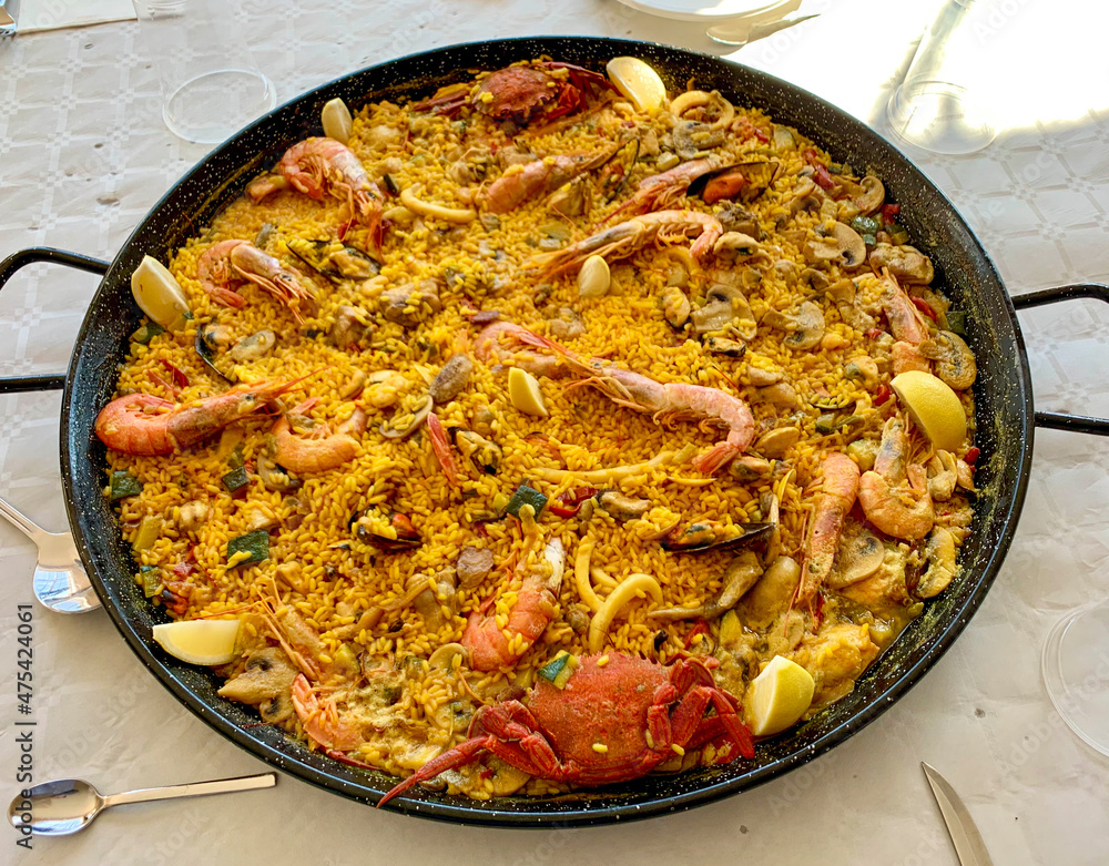 paella mixta con necoras