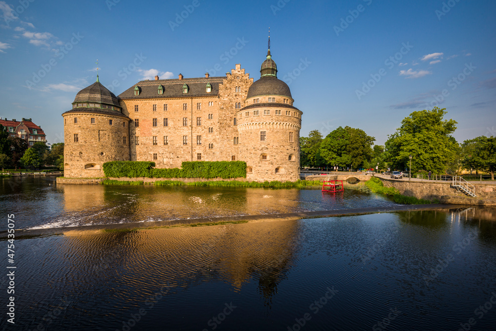 Fototapeta premium Sweden, Narke, Orebro, Orebro Castle, exterior