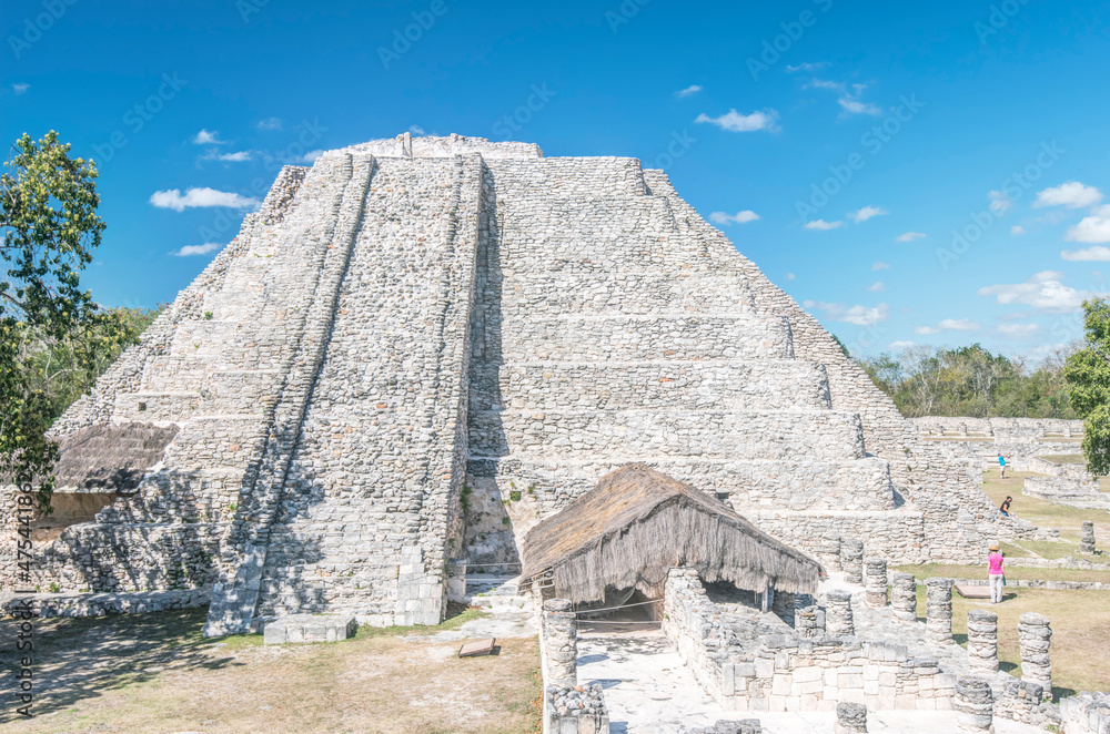 Mexico, Yucatan. Mayapan Ruins, Kukulkan Pyramid