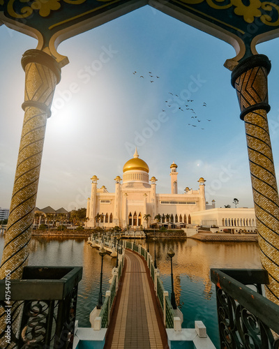 Vertical shot of Omar Ali Saifuddien Mosque, Brunei photo