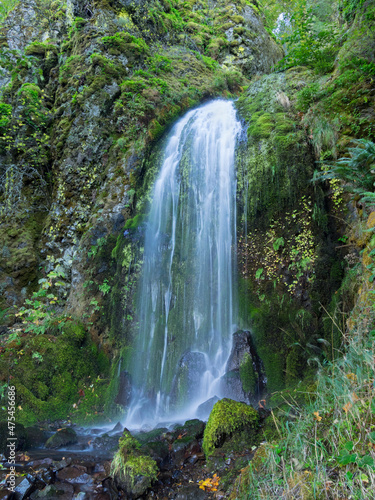 Oregon  Columbia River Gorge National Scenic Area  Lancaster Falls