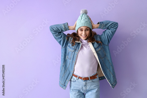 Happy stylish woman in wint...