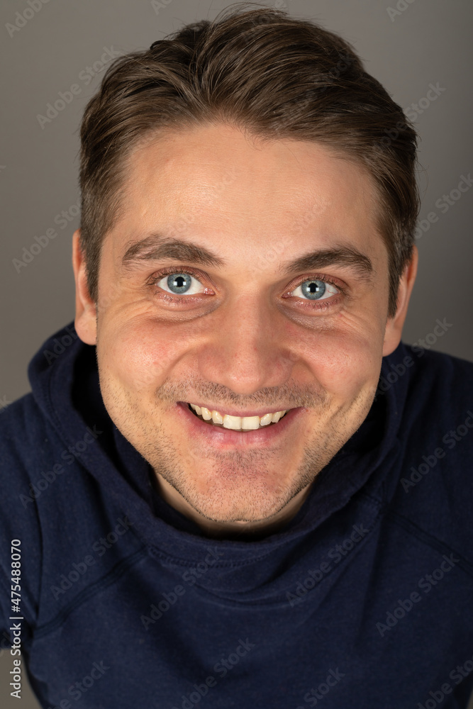 Obraz premium Handsome man studio portrait