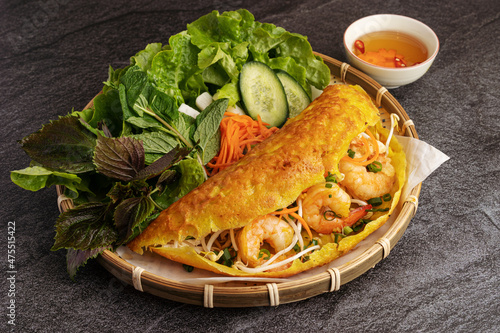 Vietnamese Crispy Pancake Bánh Xèo Tôm photo