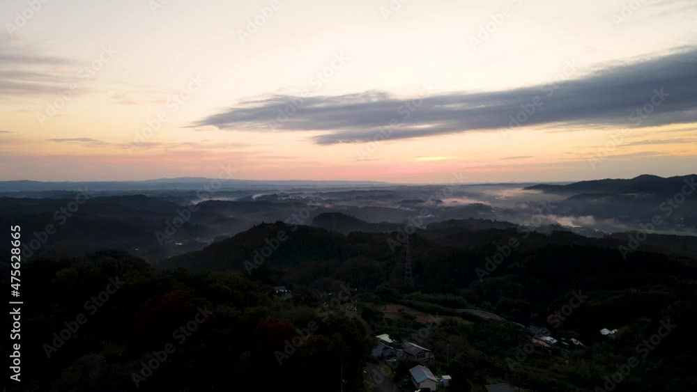 茨城の日の出と雲海の風景【ドローン上昇空撮】