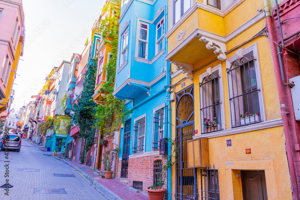 Obraz premium Colorful Houses in old city Balat. Balat is popular touristic destination in Istanbul