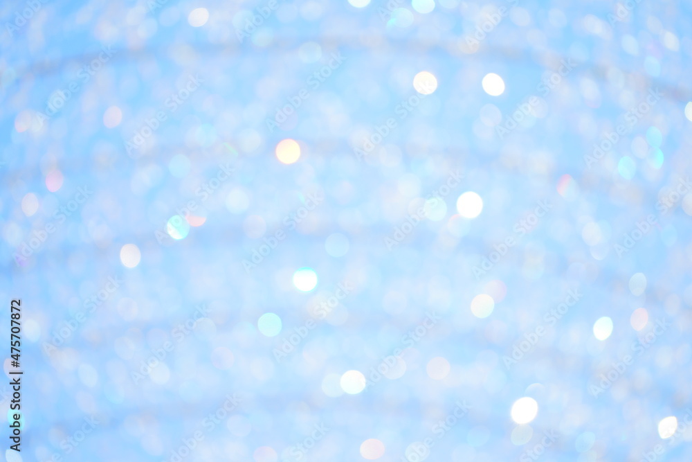 クリスマスツリーとキラキラのイルミネーション クリスマスツリーとキラキラのイルミネーション