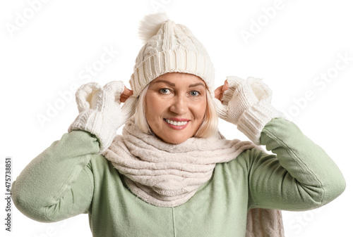 Smiling mature woman wearin...