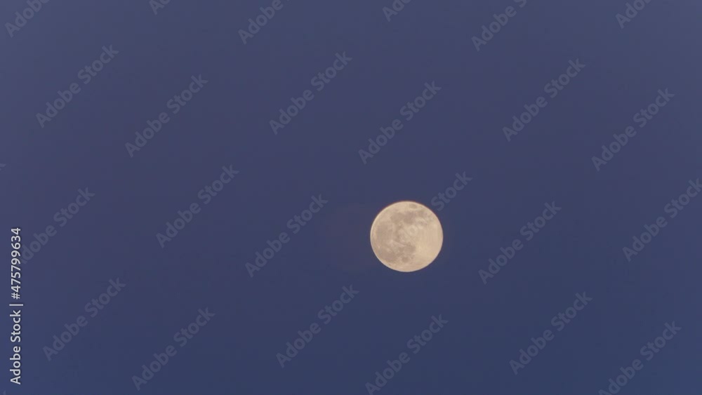 moon moves through the sky timelapse video moon moves through the sky timelapse video