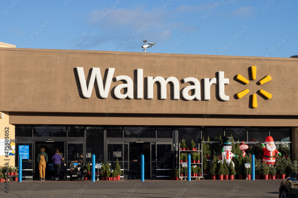 1,492 Walmart In Florida Stock Photos, High-Res Pictures, and