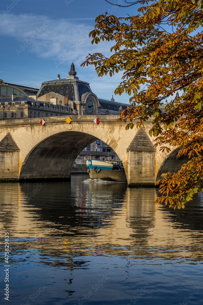 Obraz premium Paris Monument 1357