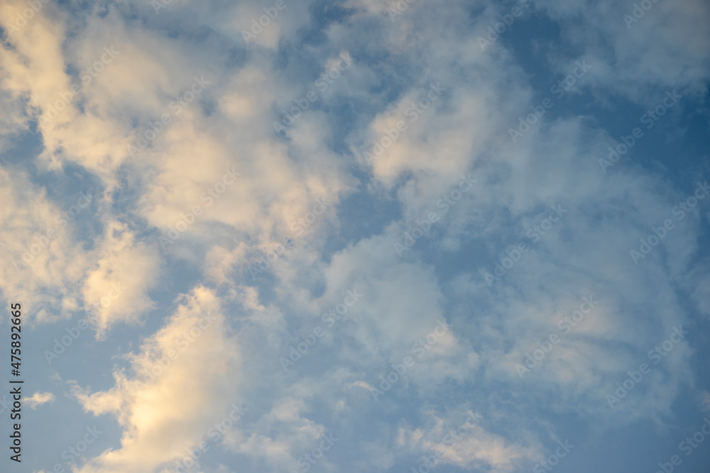Obraz premium White cloud background and blue sky photo