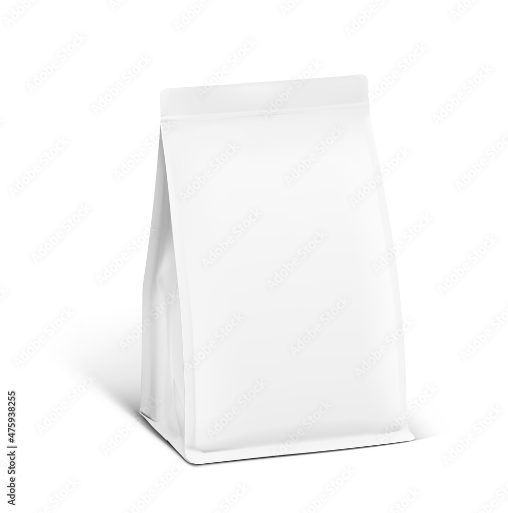 Realistic bag mockups isolated on white background. Perspective view. Vector illustration. Mockup idea fit for grocery, coffee bean, fas food, pet care package. EPS10. Realistic bag mockups isolated on white background. Perspective view. Vector illustration. Mockup idea fit for grocery, coffee bean, fas food, pet care package. EPS10.