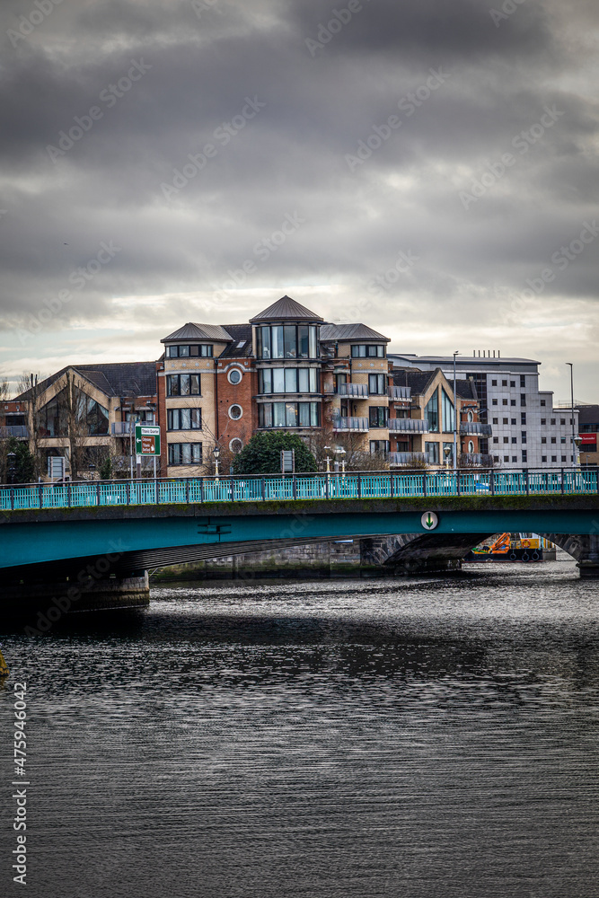 Naklejka premium houses on the river