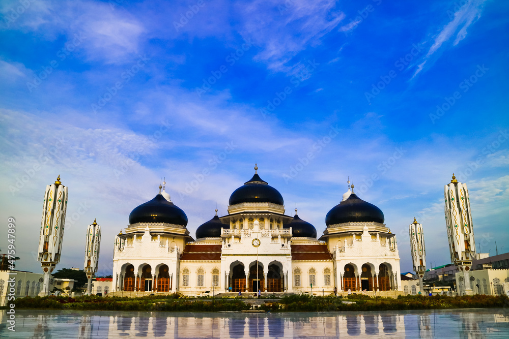 Obraz premium Morning at Baiturrahman Grand Mosque, Aceh, Indonesia