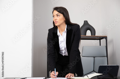 Bussines woman working at office 
