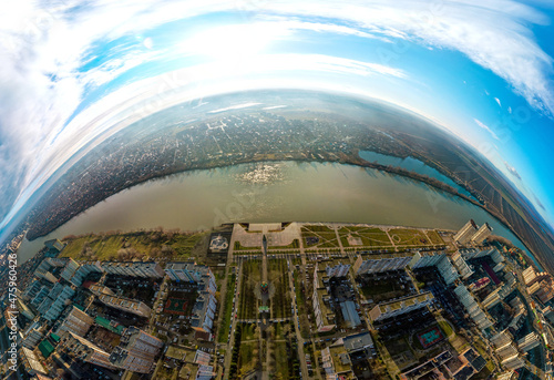 Foto aerial drone 180 degrees panorama view of the Kuban River and Rozhdestvenskaya e