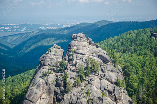 Fototapeta Naklejka Na Ścianę i Meble -  Central pillars in the Krasnoyarsk Pillars nature reserve