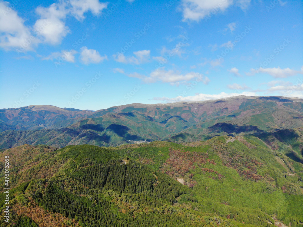 Naklejka premium 高知県津野町 穴神トンネル北口展望台からの風景