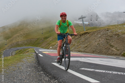 Cycliste dans le Col du Tourmalet
