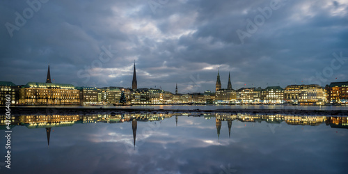 Turm Silhouette Hamburg Binennalster Winter