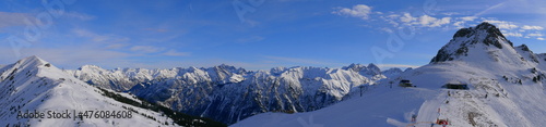Bergpanorama auf die Allgäuer Alpen mit Fellhorn und Kanzelwand