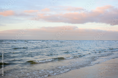 Sun reflection on the waves