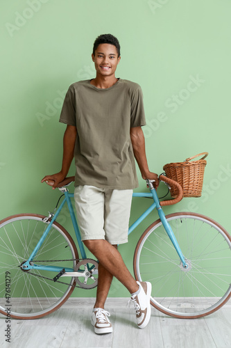 African-American teenage bo...