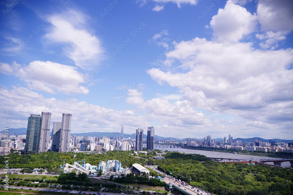 Fototapeta premium 서울의 하루, Seoul Korea, 응봉산, 팔각정