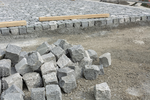 Canvastavla a sett used in paving streets, roads and walkways, rectangular quarried stone, u