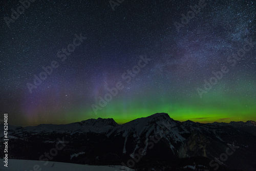 Beautiful green aurora dancing over Mt. Borgeau  Banff  Canada