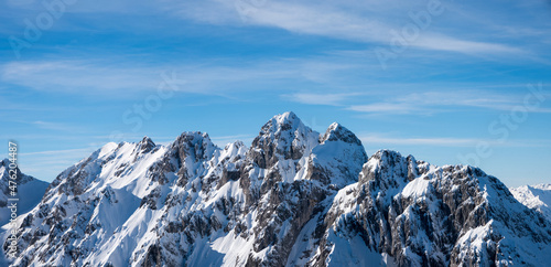 Canvas wintry mountain peaks Wettersteingebirge, bavarian alps