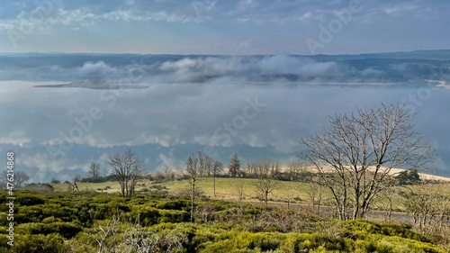 Lac de Langogne au printemps