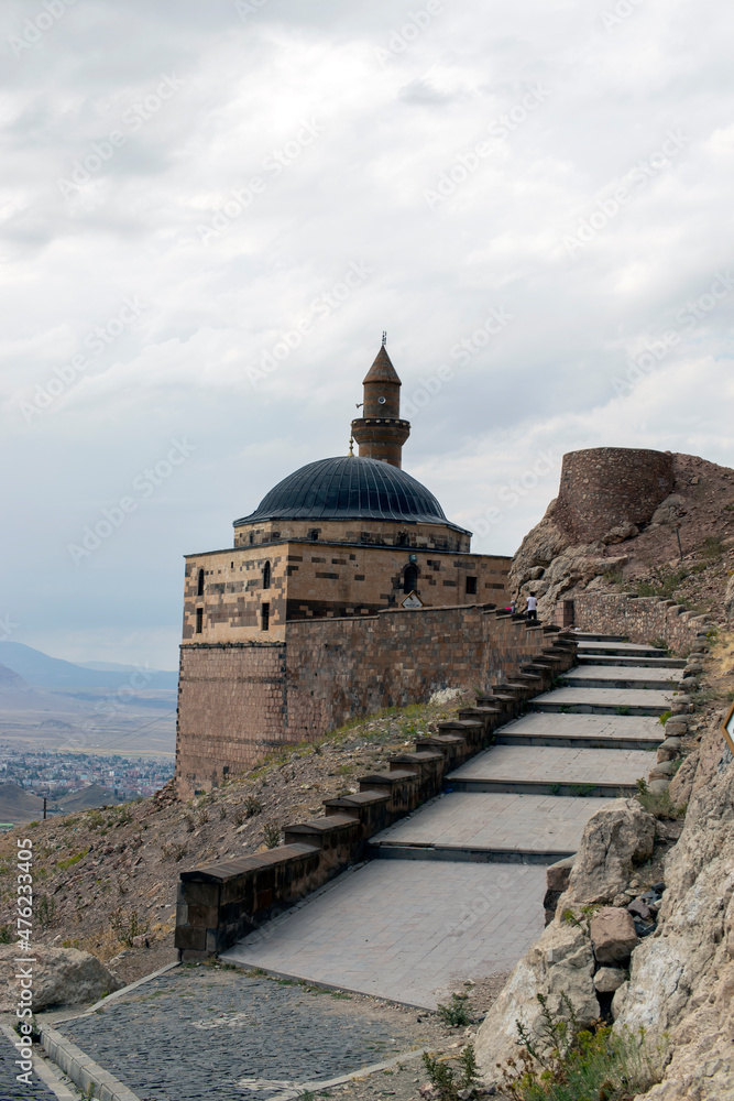 Ishak Pasha Palace, Ağrı Province, Turkey. Walls and mosque building on the mountain.