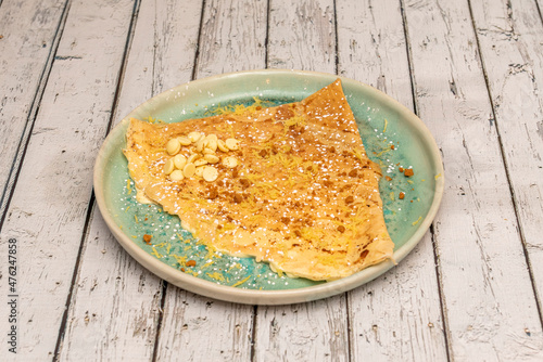The crêpes can be filled with anything we have on hand, and they are delicious in a sweet or savory version.