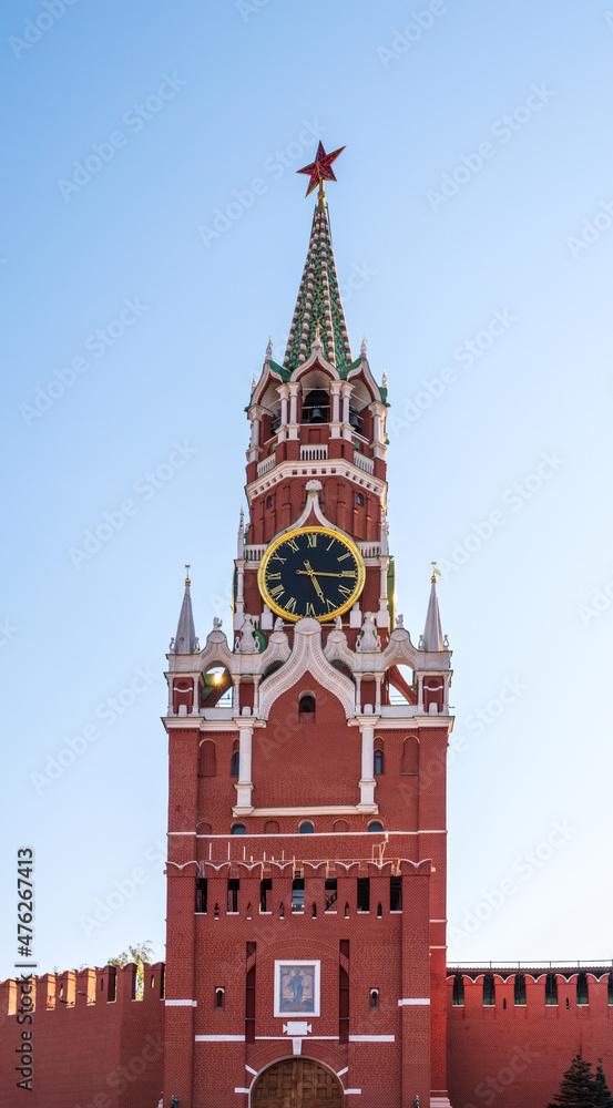 Spasskaya Tower of Moscow Kremlin on Red Square, Russia Spasskaya Tower of Moscow Kremlin on Red Square, Russia