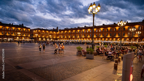 Fototapeta Naklejka Na Ścianę i Meble -  Place du Capitole