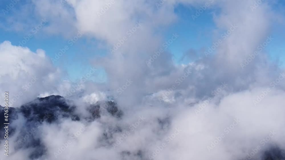 Mountain Clouds on Vancouver Island, Canada Mountain Clouds on Vancouver Island, Canada