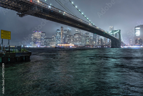 New York, Manhattan from Brooklyn © andy