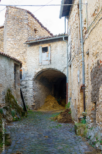 Fototapeta Naklejka Na Ścianę i Meble -  Assergi, old typical village in Abruzzo, Italy