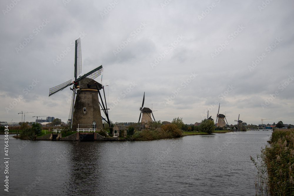 Naklejka premium Kinderdijk windmills in Netherland holland